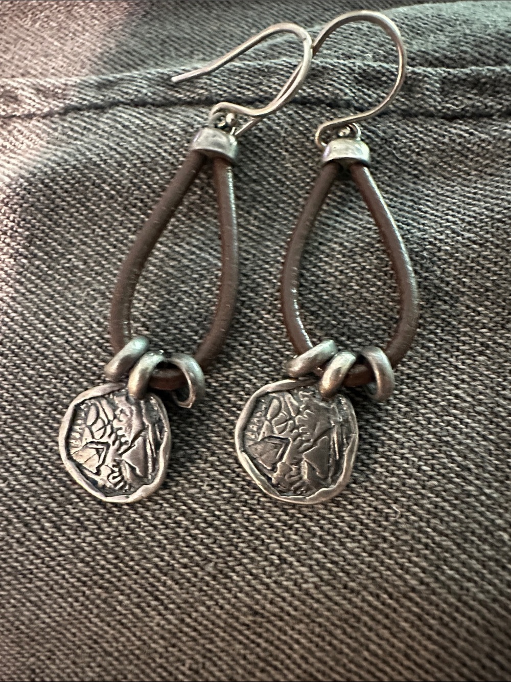 Silpada Prairie Girl hook earrings